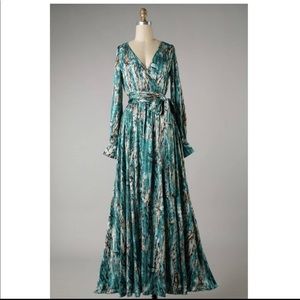 NWT Mixing in jade maxi dress